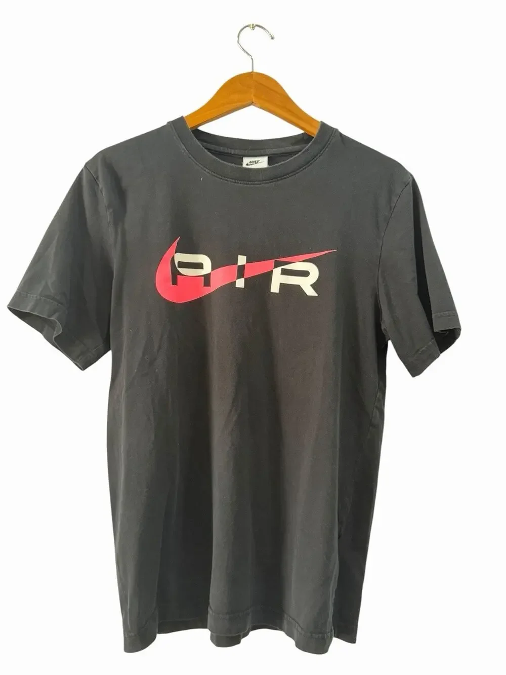 Nike Air Mens T-Shirt Black Red Swoosh Logo Graphic Short Sleeve Cotton Small